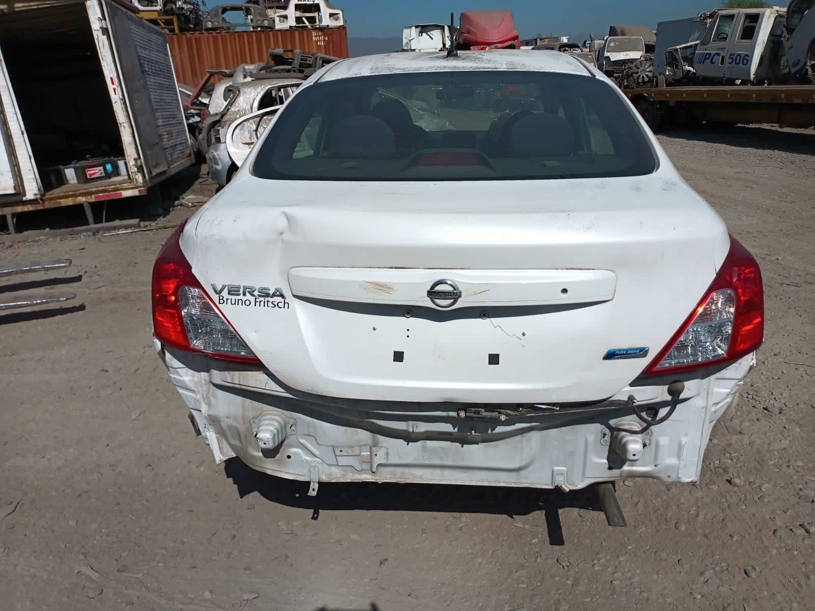  Nissan VERSA 2013    EN DESARME